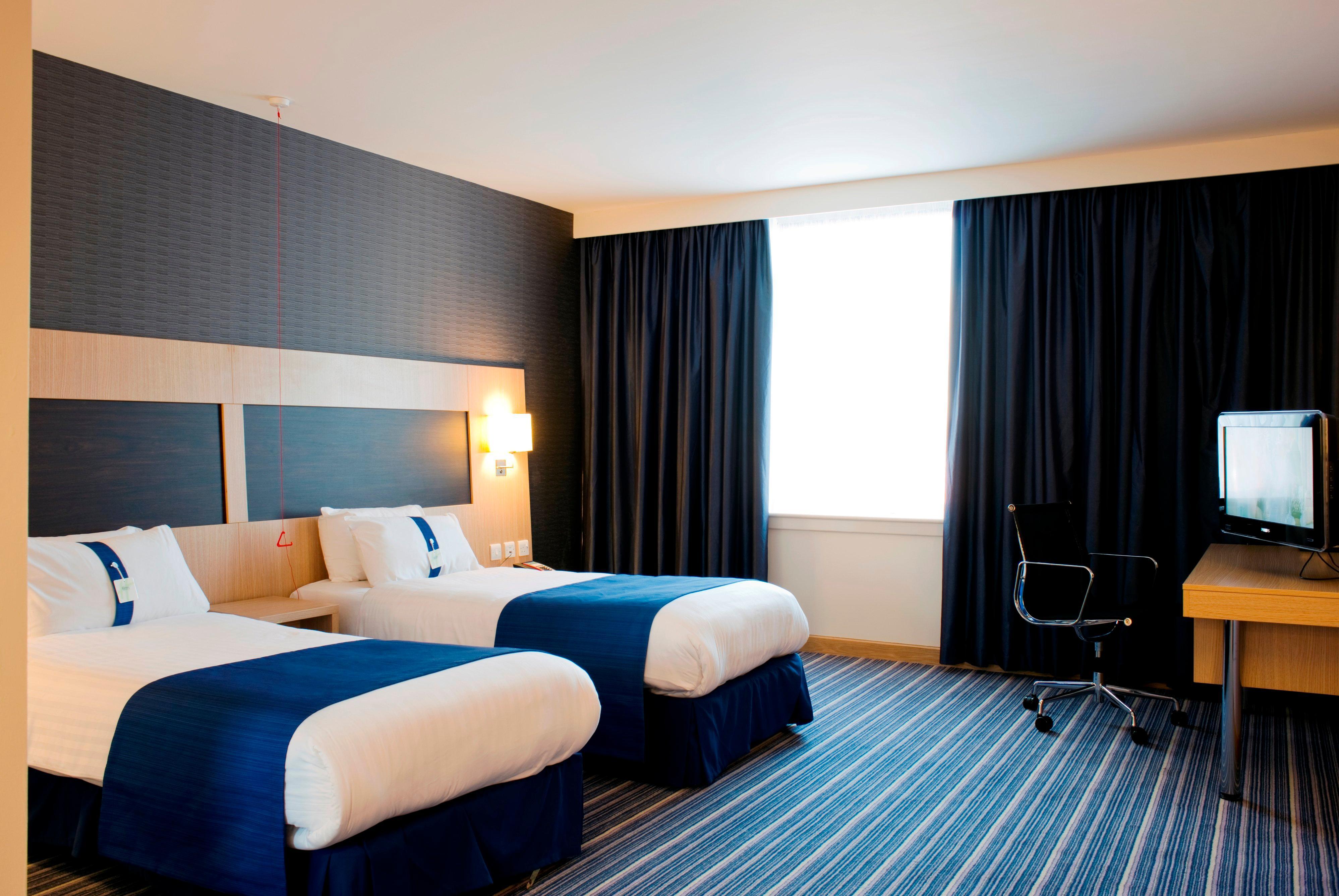 Holiday Inn Express Rotherham - North By Ihg Esterno foto