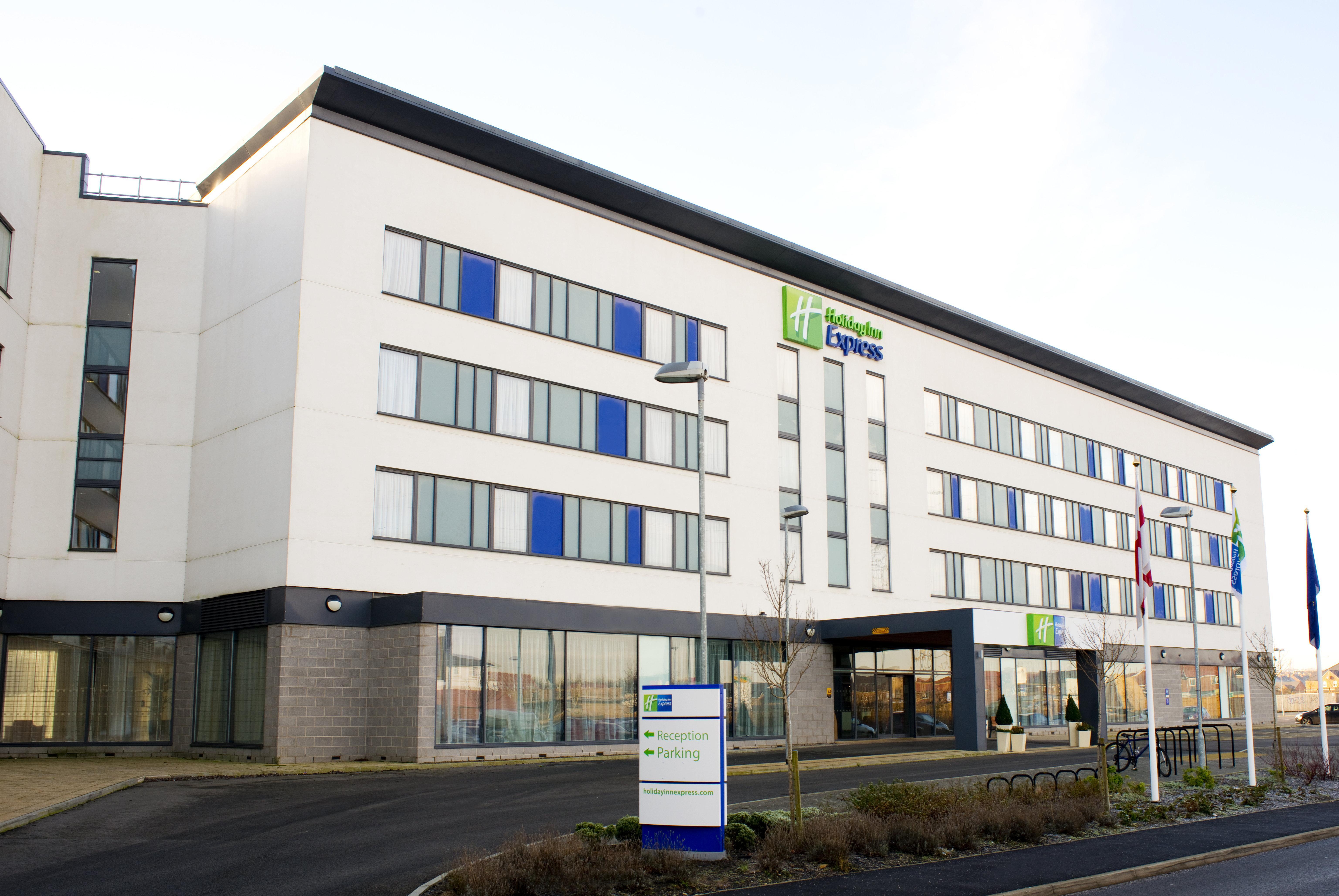 Holiday Inn Express Rotherham - North By Ihg Esterno foto