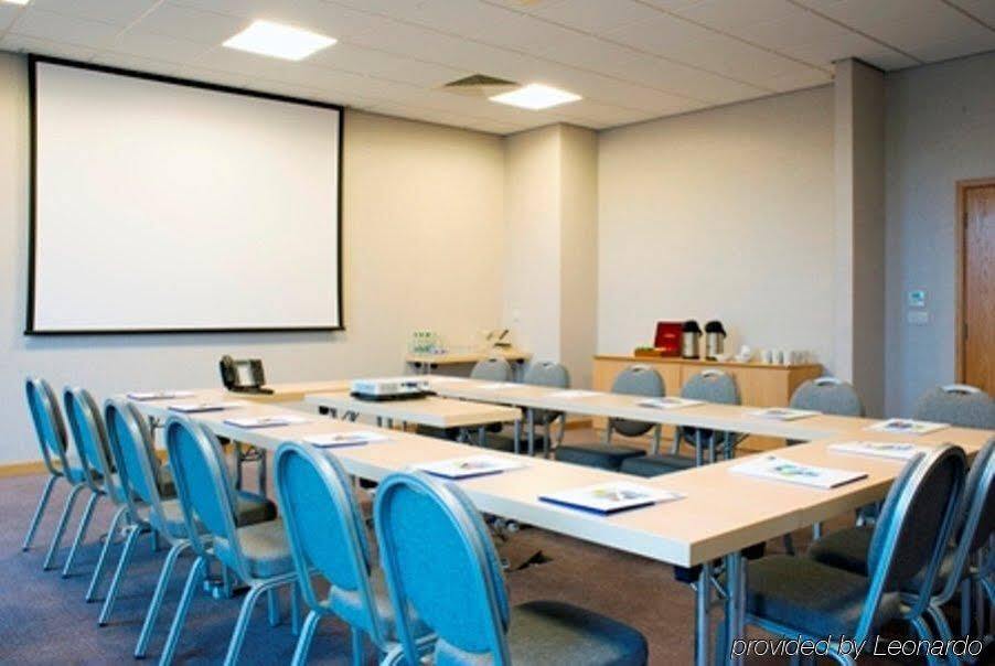 Holiday Inn Express Rotherham - North By Ihg Esterno foto